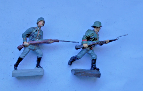 Soldaten angriff lineol - im,