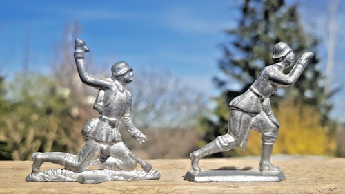 Uralt blei zinn figur - 2x,