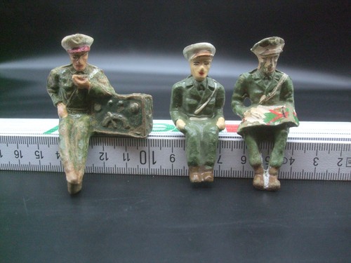 Sitzfiguren soldaten der - 3,